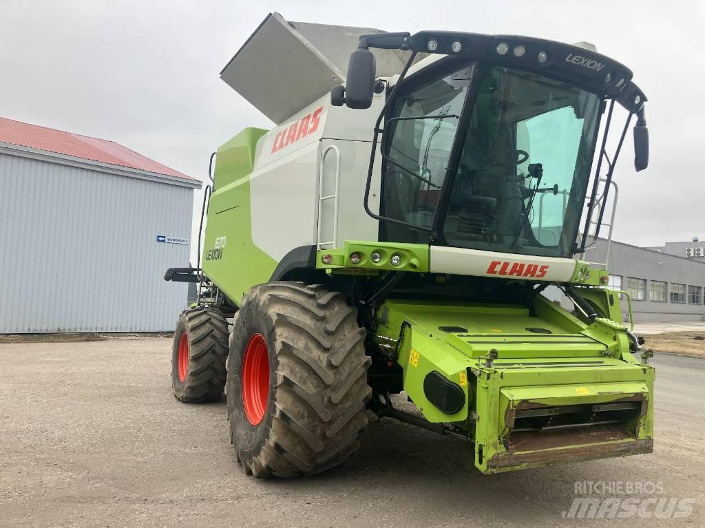 CLAAS Lexion 670 Leikkuupuimurit