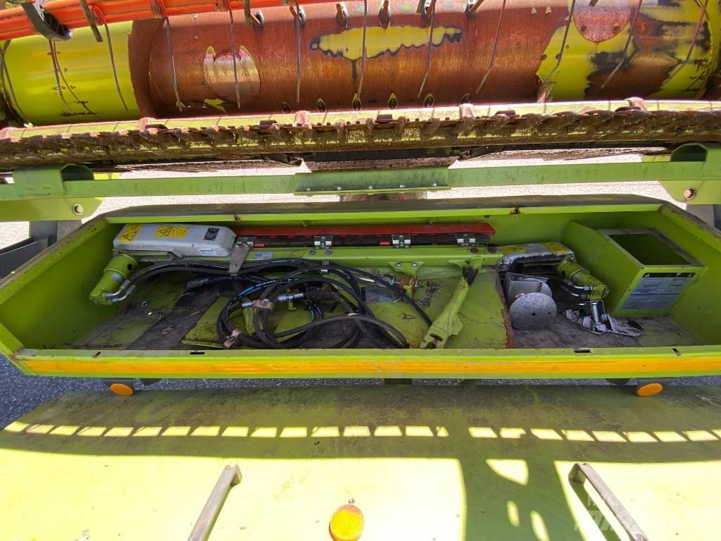 CLAAS Lexion 670 Leikkuupuimurit