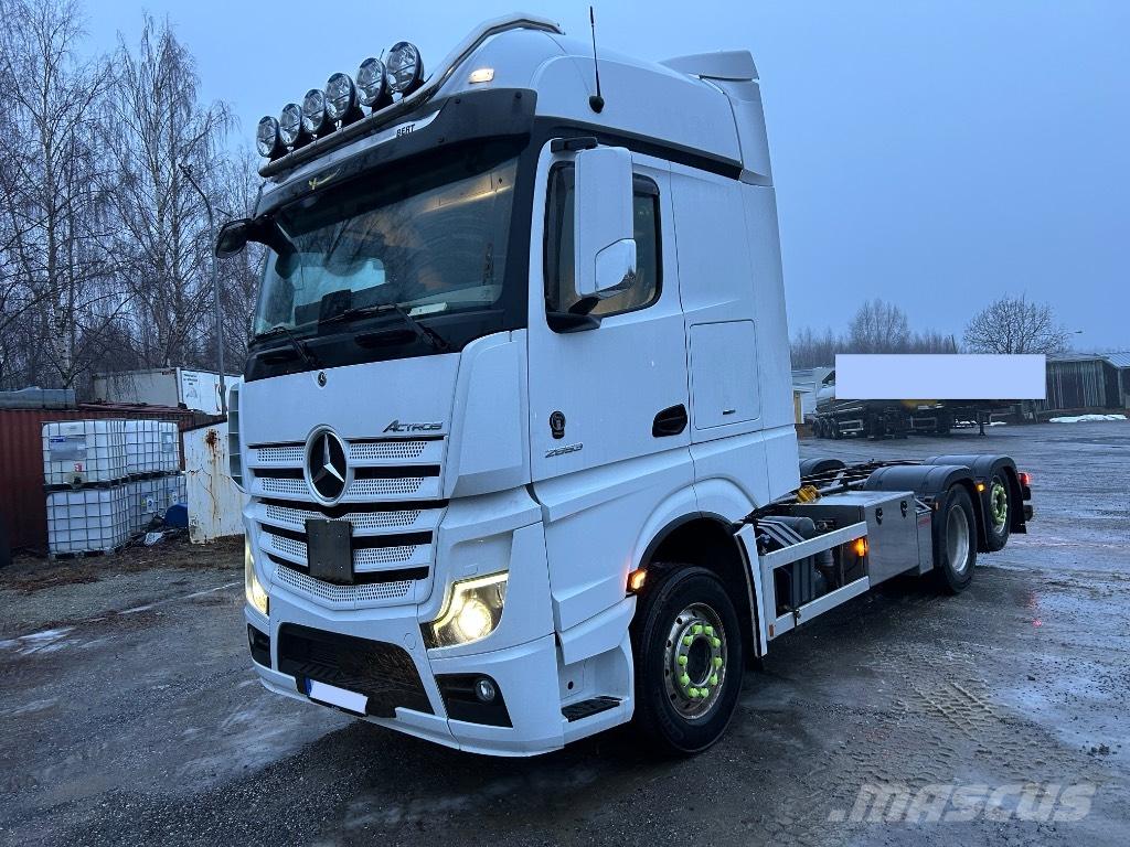 Mercedes-Benz 2853 Kuorma-autoalustat