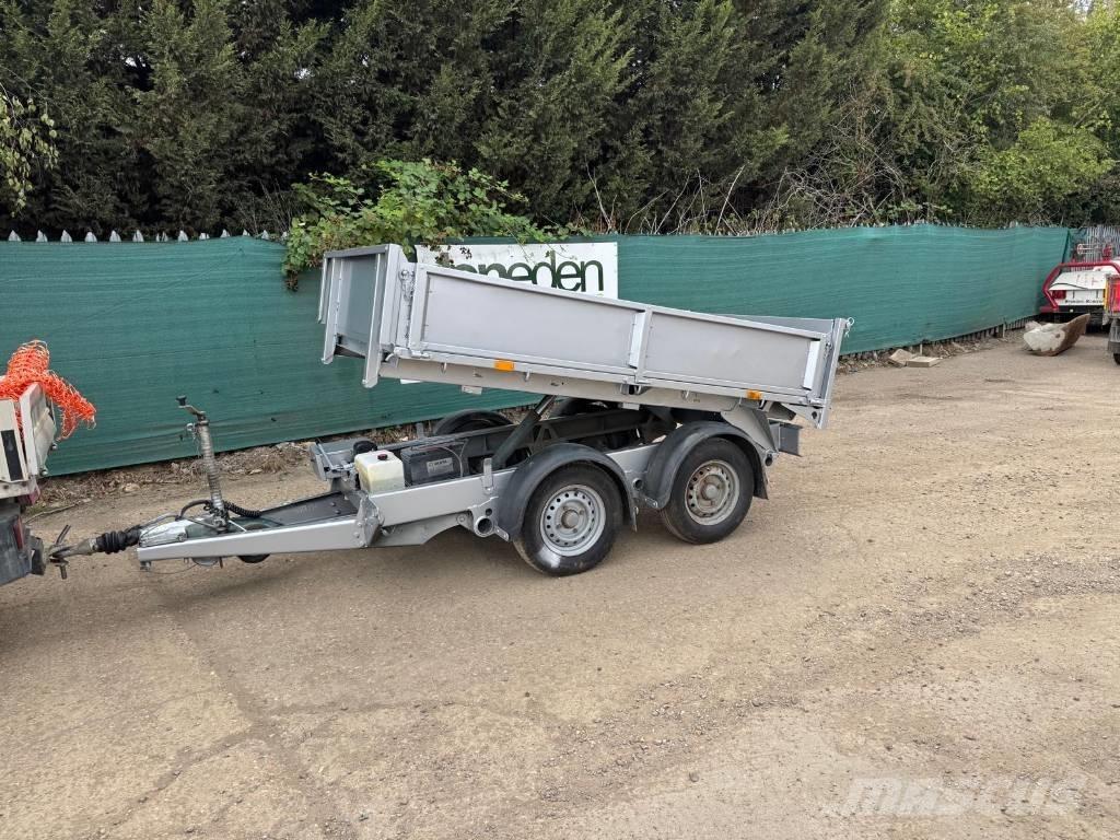 Ifor Williams 8 x 5 Sora- ja kippiperävaunut