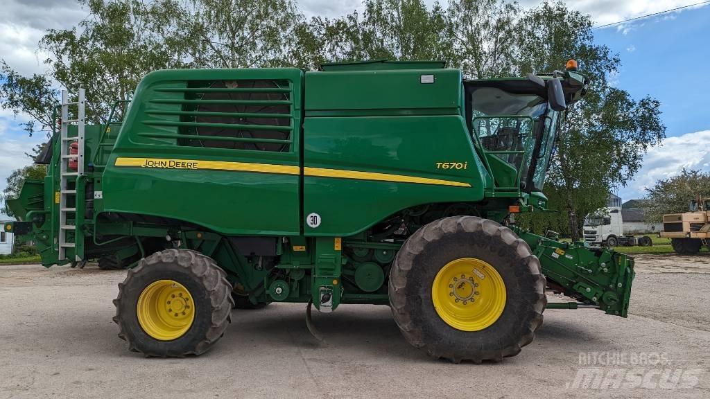 John Deere T 670 i Leikkuupuimurit