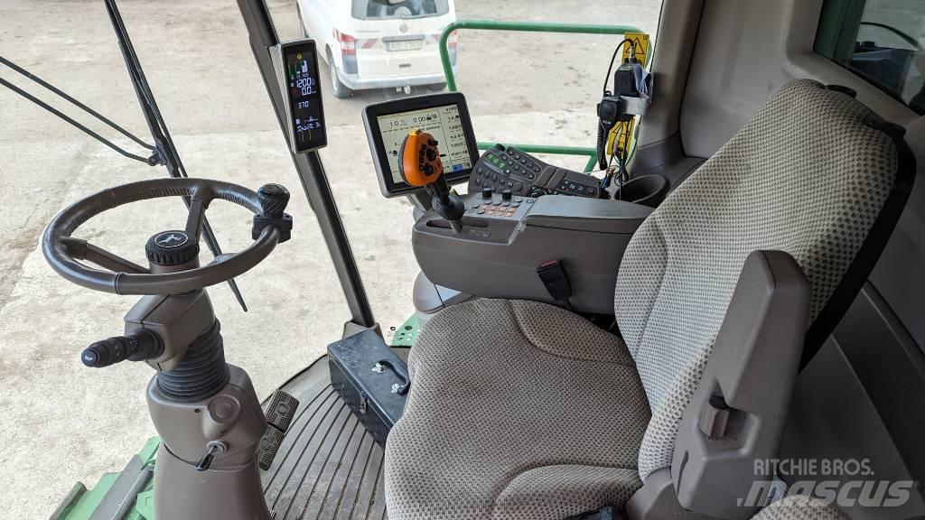 John Deere T 670 i Leikkuupuimurit