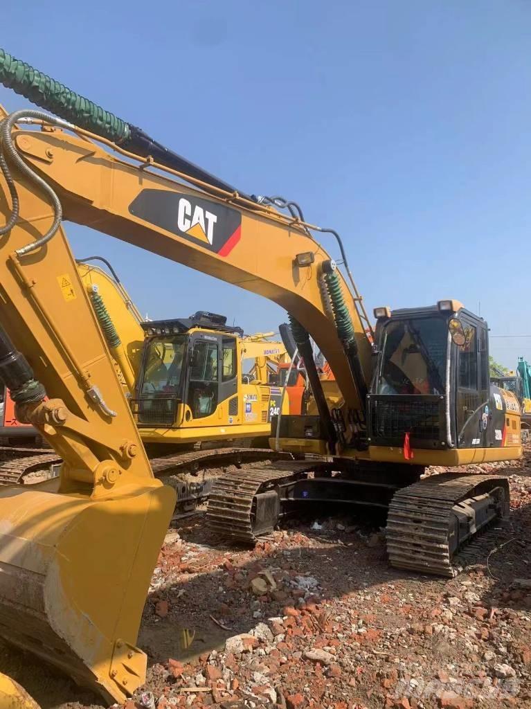 CAT 320 D L Telakaivukoneet
