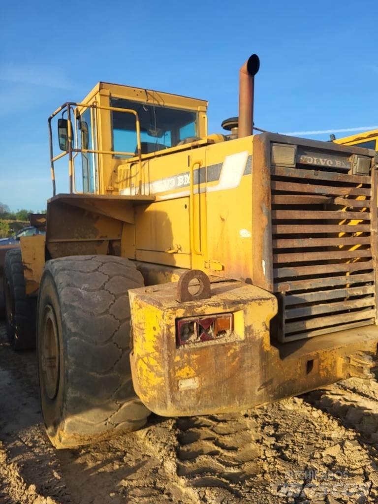 Volvo L180C Pyöräkuormaajat