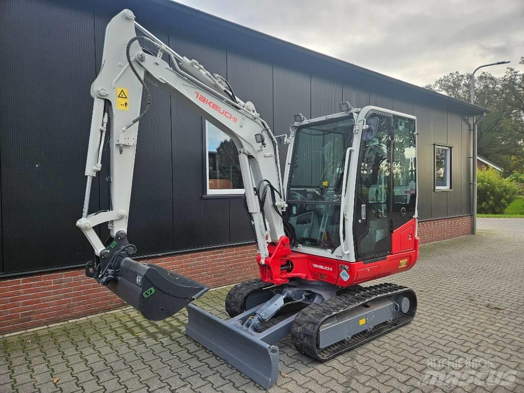 Takeuchi TB 230 Minikaivukoneet < 7t