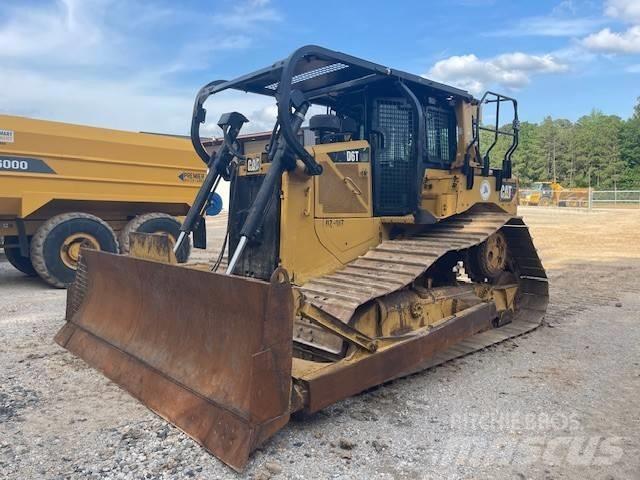 CAT D 6 T LGP Telaketjupuskutraktorit