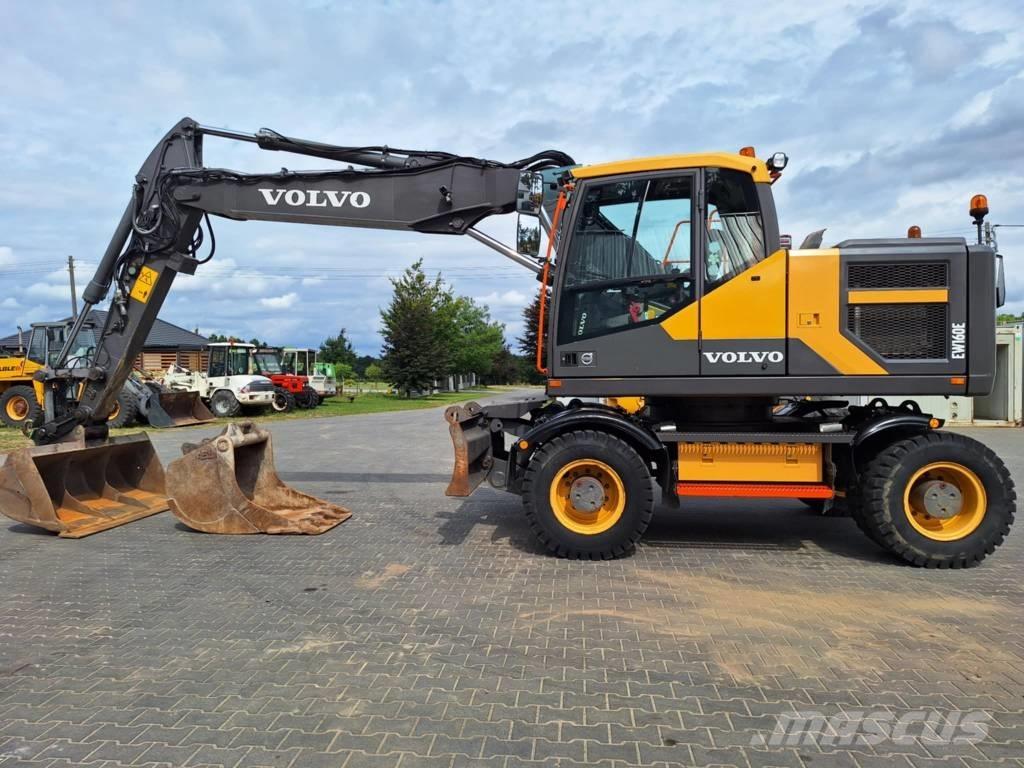 Volvo EW 160 E Pyöräkaivukoneet