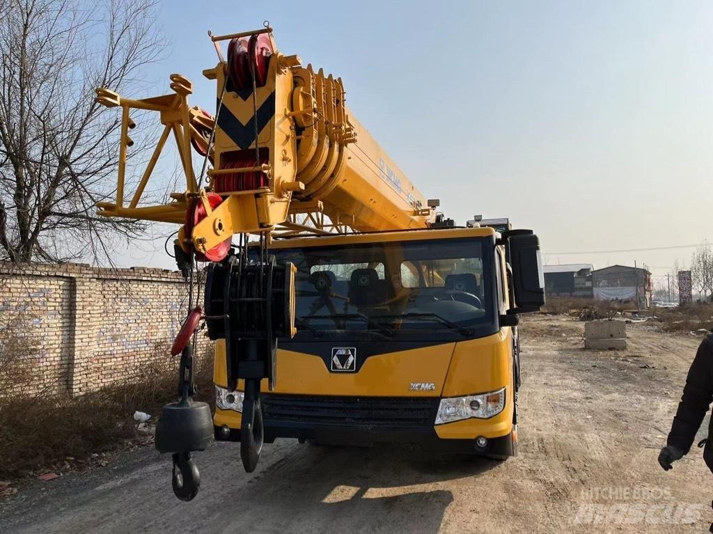 XCMG QY25KA Mobiilinosturit