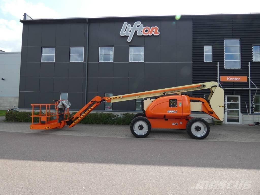 JLG 600 AJ Bomlift Kuukulkijat