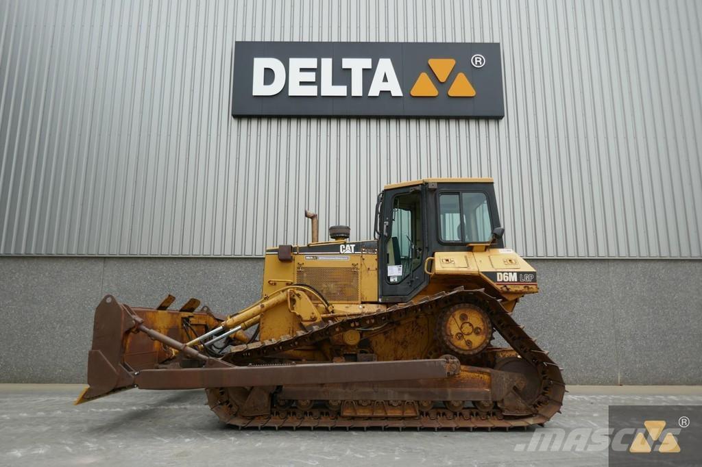 CAT D6M LGP Telaketjupuskutraktorit