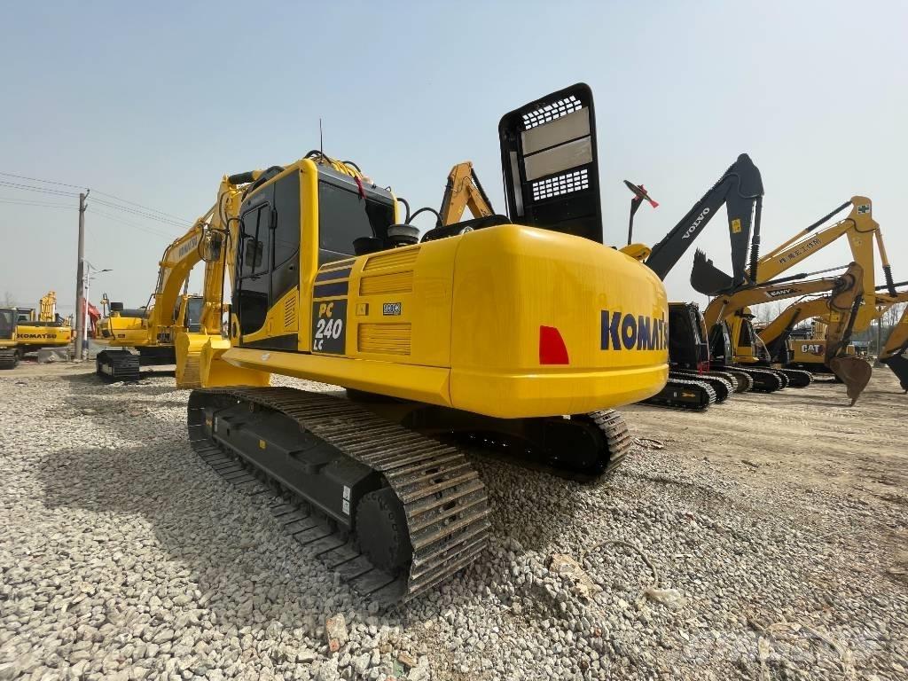 Komatsu PC 240 Telakaivukoneet