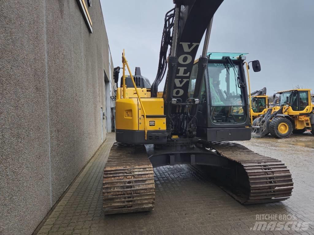 Volvo ECR 235 EL Telakaivukoneet