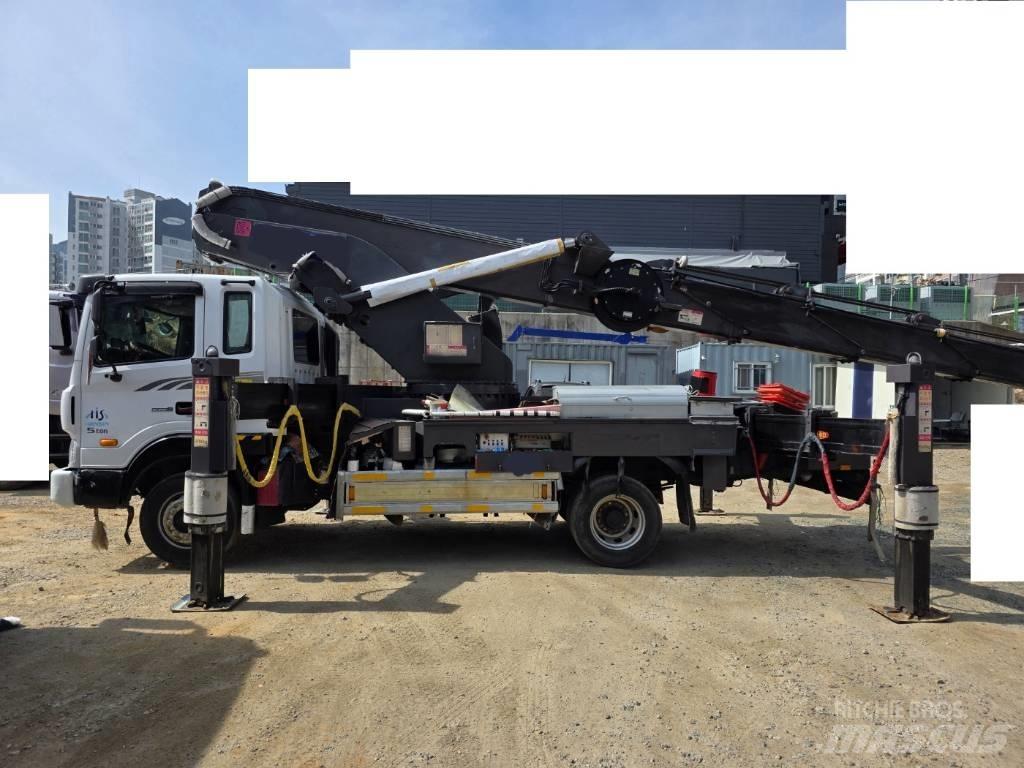 Hyundai HS3870 Nostolava-autot