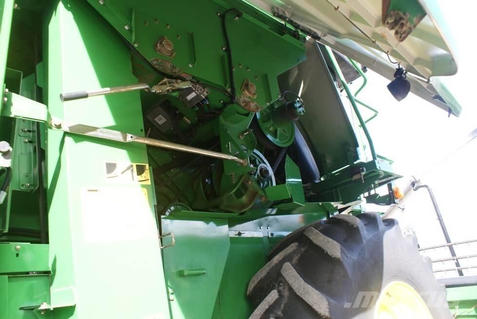 John Deere T 550 Leikkuupuimurit