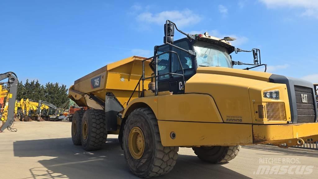 CAT 745 Dumpperit