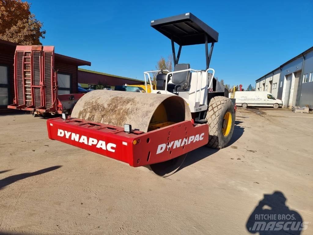 Dynapac CA 2500 Yksivalssijyrät