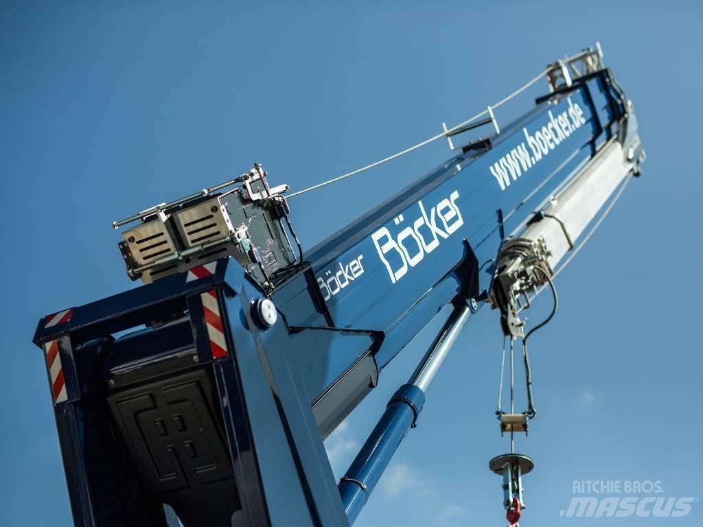Böcker AK 37/4000 Mobiilinosturit