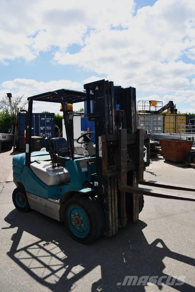Feeler FD30CTJ Ajoneuvotrukit