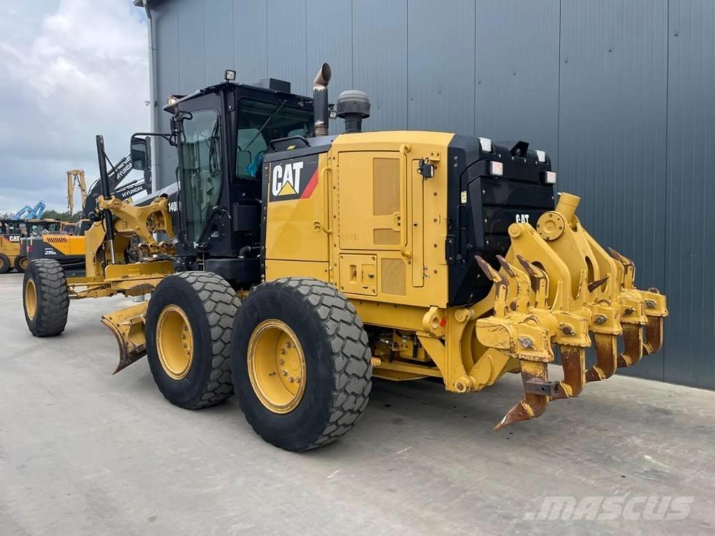 CAT 140M3 Tiehöylät