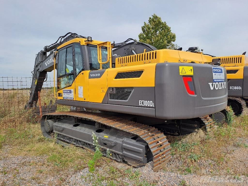Volvo EC300D L Telakaivukoneet