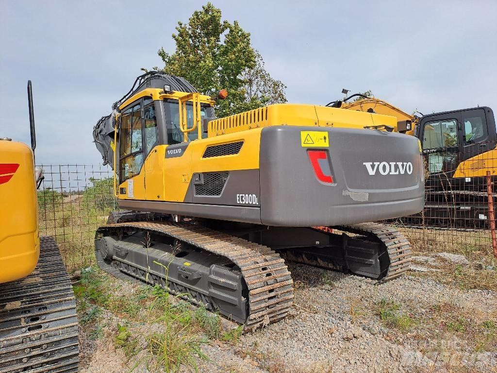 Volvo EC300D L Telakaivukoneet