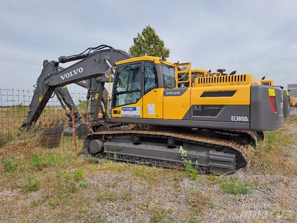 Volvo EC300D L Telakaivukoneet