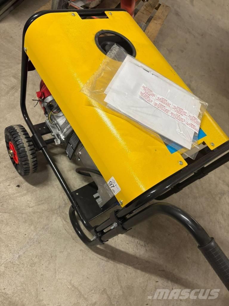 Atlas Copco QEP 8 Bensiinigeneraattorit