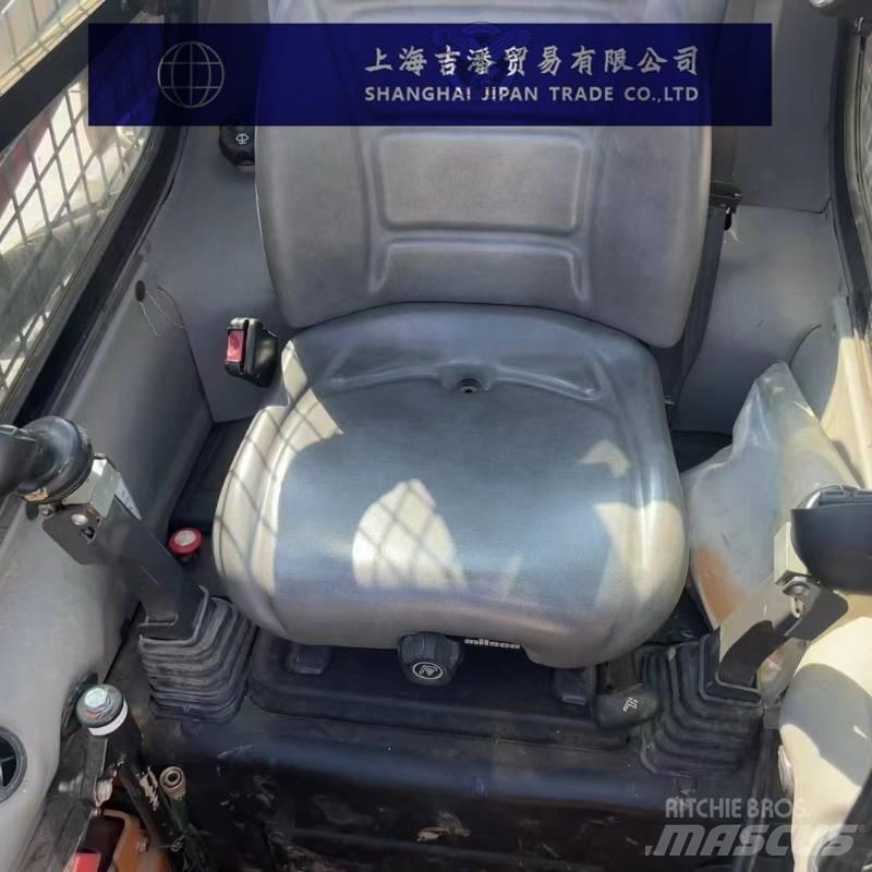 CASE TR 270 Liukuohjatut kuormaajat