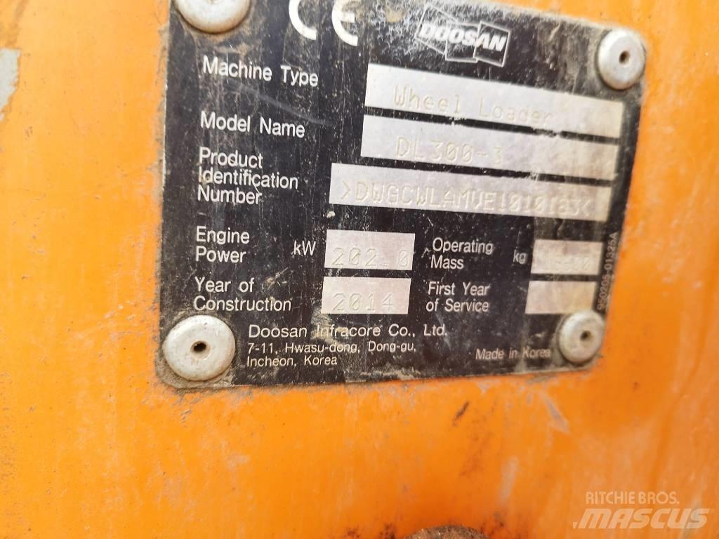 Doosan DL 300-3 Pyöräkuormaajat