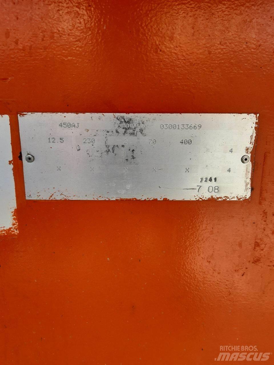 JLG 450AJ Kuukulkijat