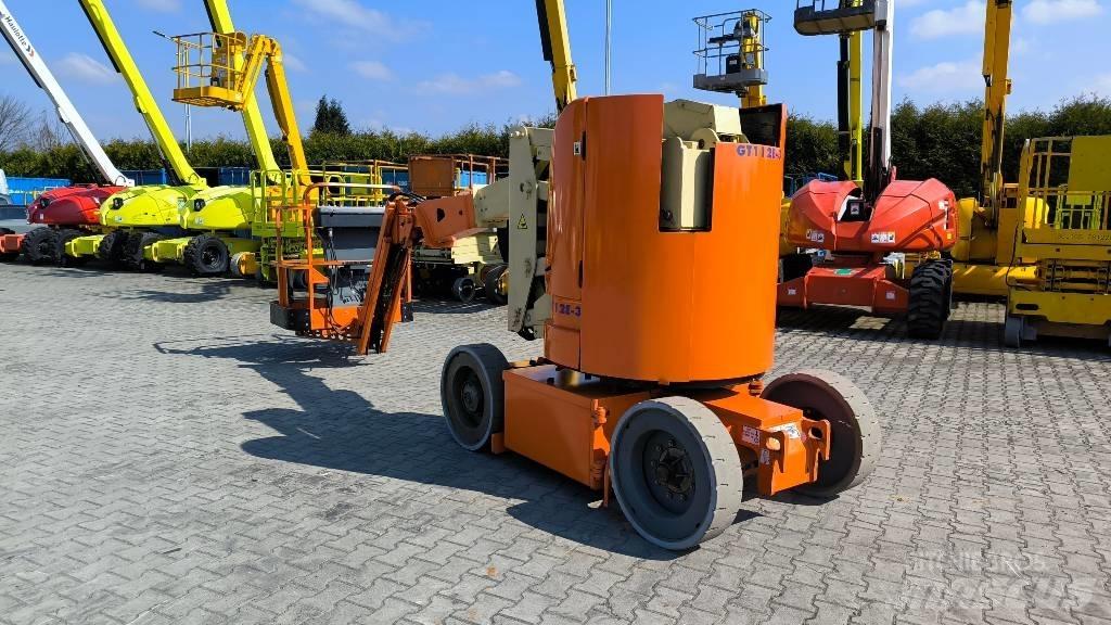 JLG E 300 AJP Kuukulkijat