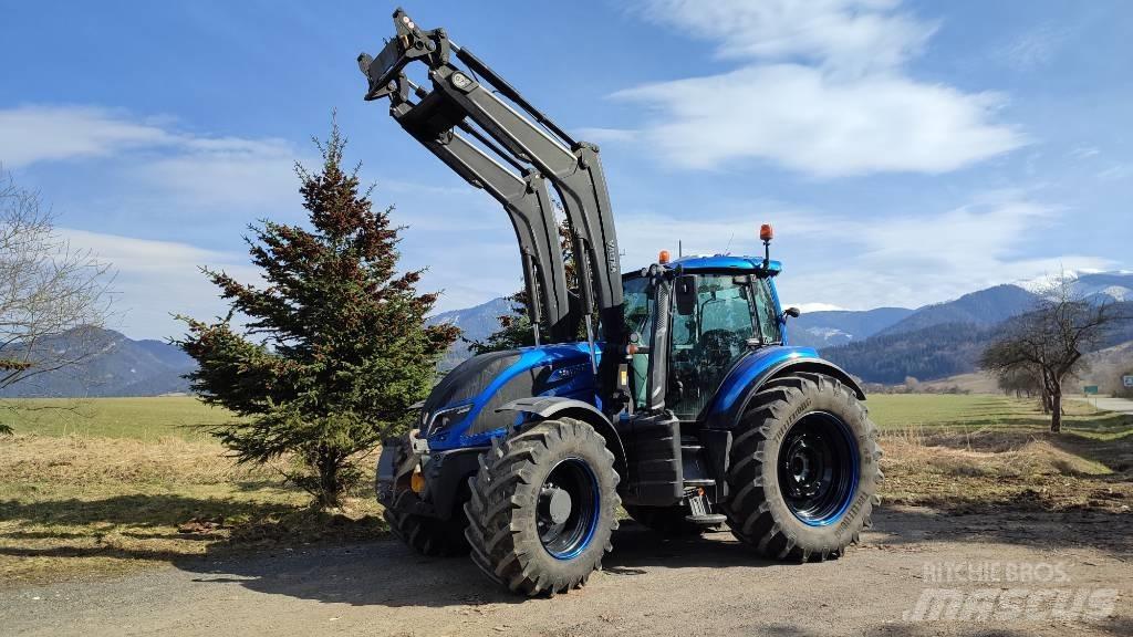 Valtra T174 eD Traktorit