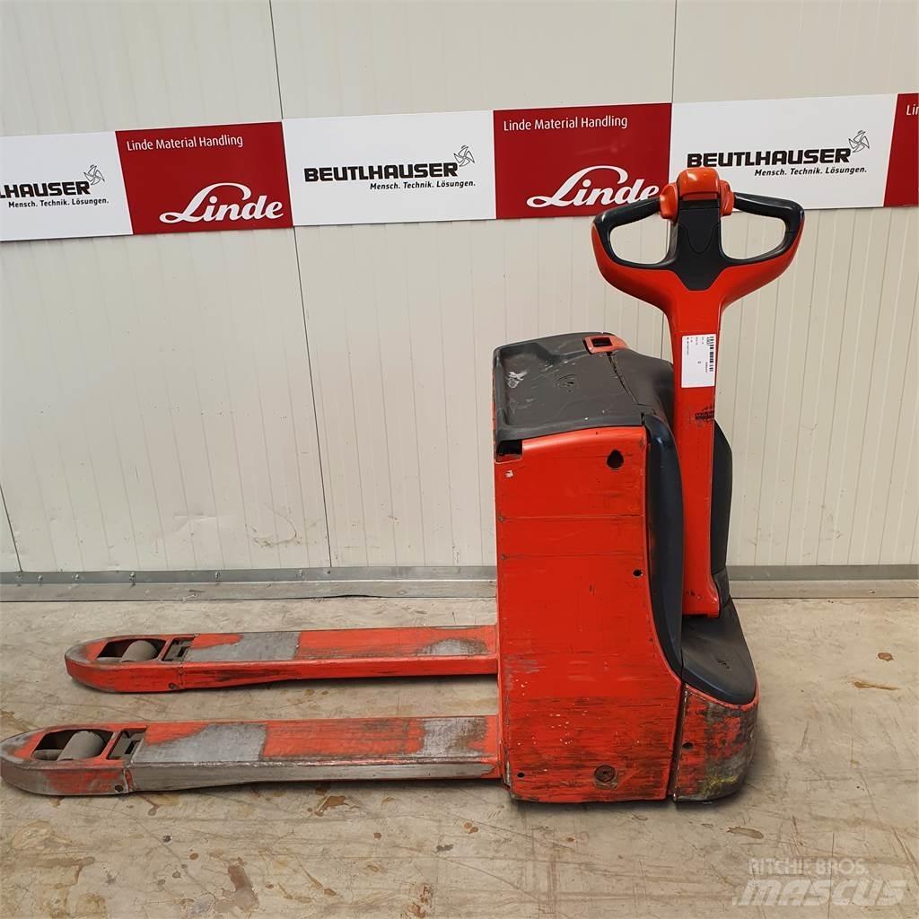 Linde T16 Lavansiirtotrukit
