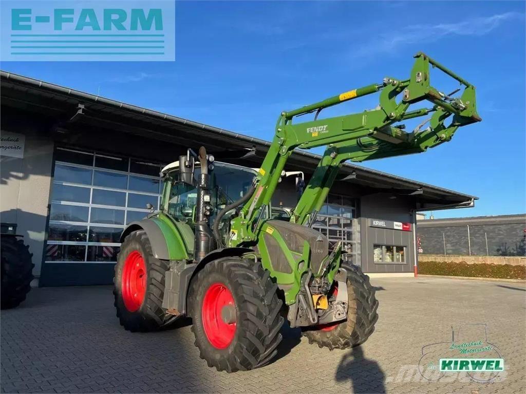 Fendt 516 vario s4 Traktorit