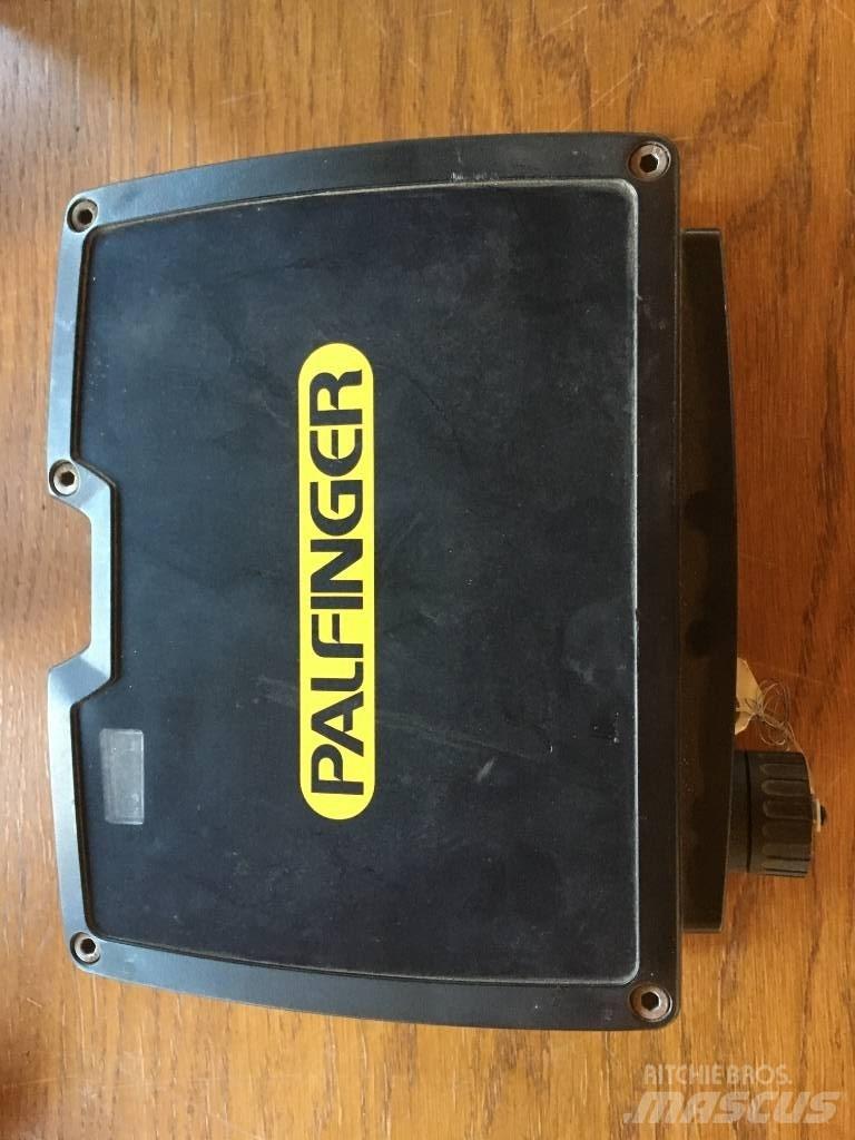  Scanreco RC 400 Sähkö ja elektroniikka