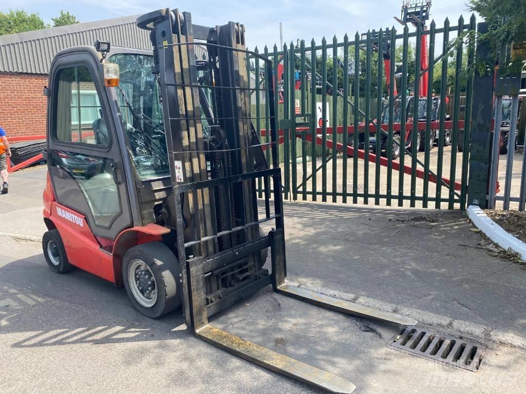 Manitou Mi25D Dieseltrukit