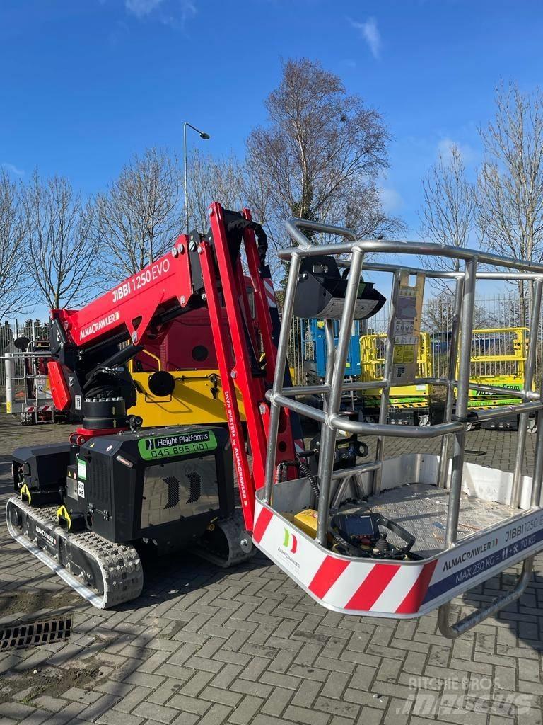 Almac Jibbi 1250 EVO Teleskooppipuominostimet