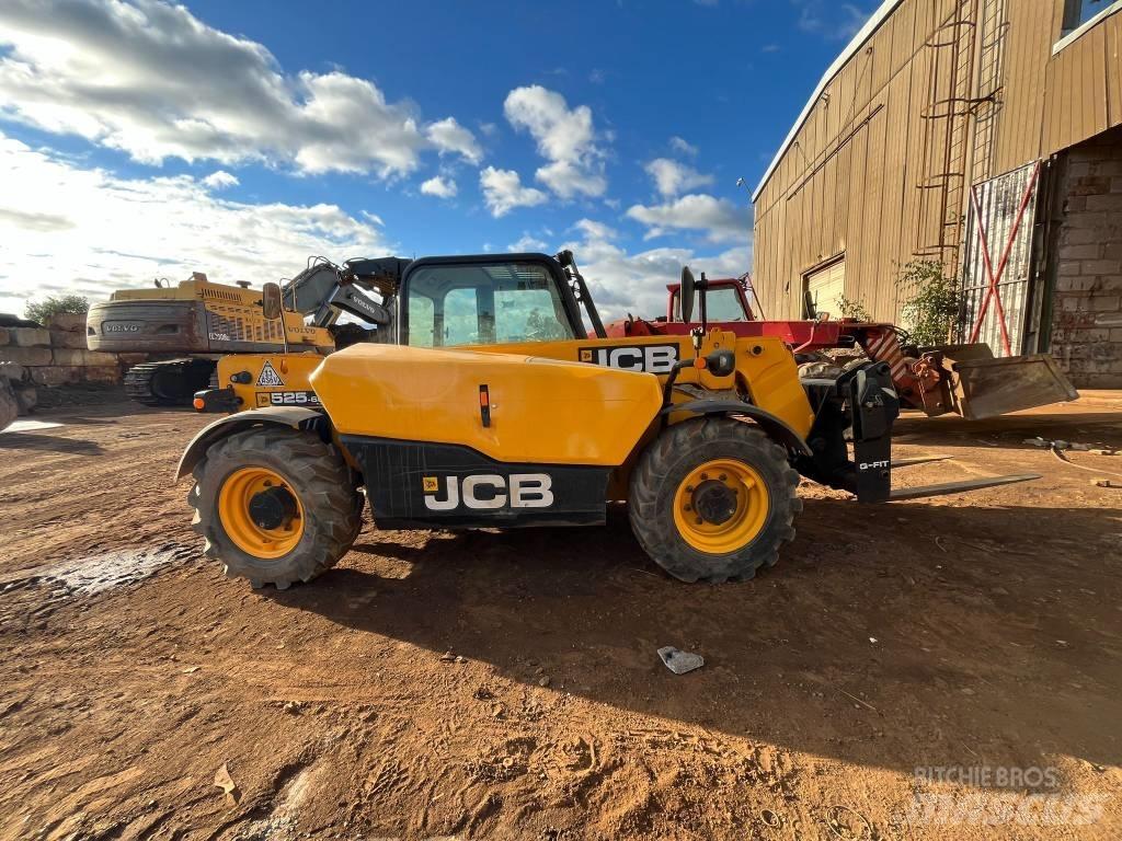 JCB 525-60 Agri plus Kurottajat