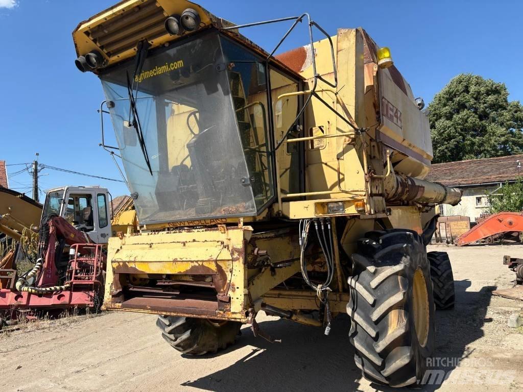 New Holland TF 42 Leikkuupuimurit
