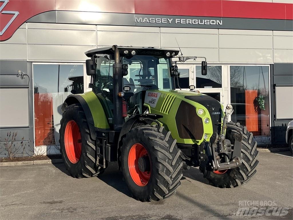 CLAAS Arion 640 Traktorit