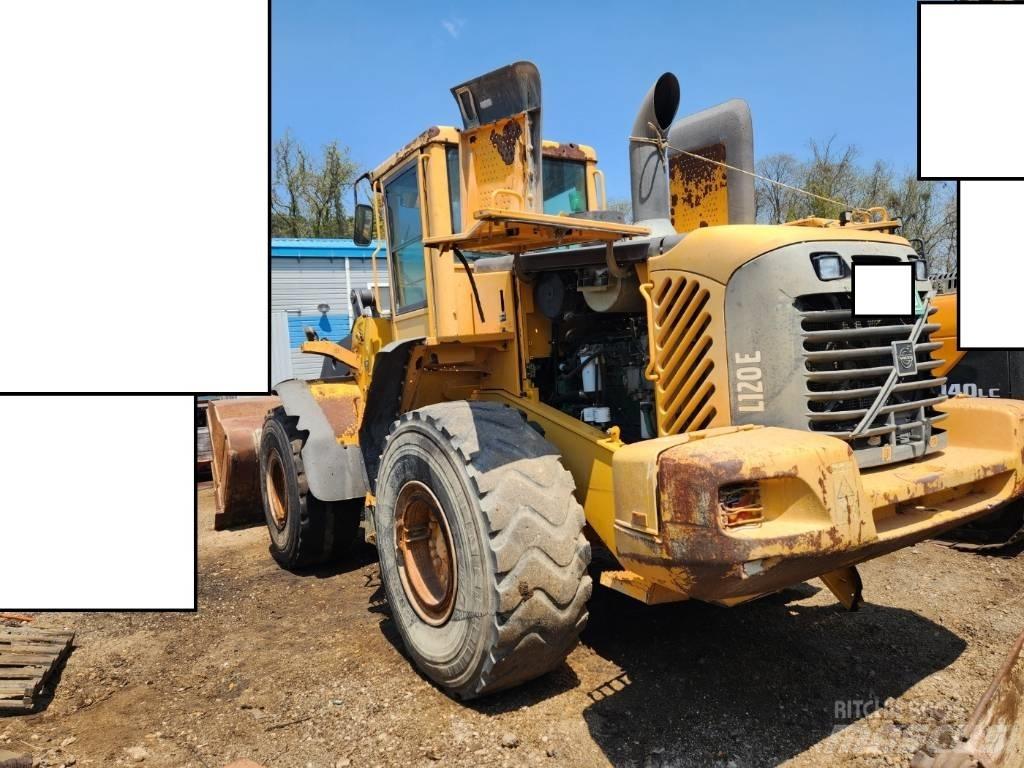Volvo L 120 E Pyöräkuormaajat