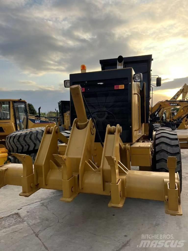 CAT 140 G Tiehöylät
