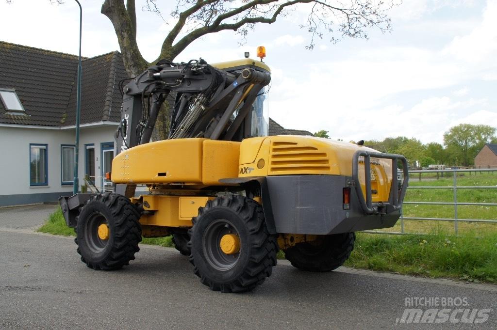 Mecalac 12 MXT Pyöräkaivukoneet