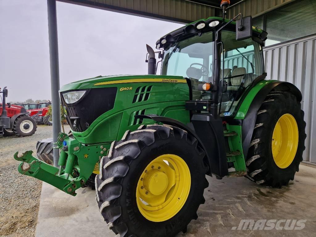 John Deere 6140 R Traktorit