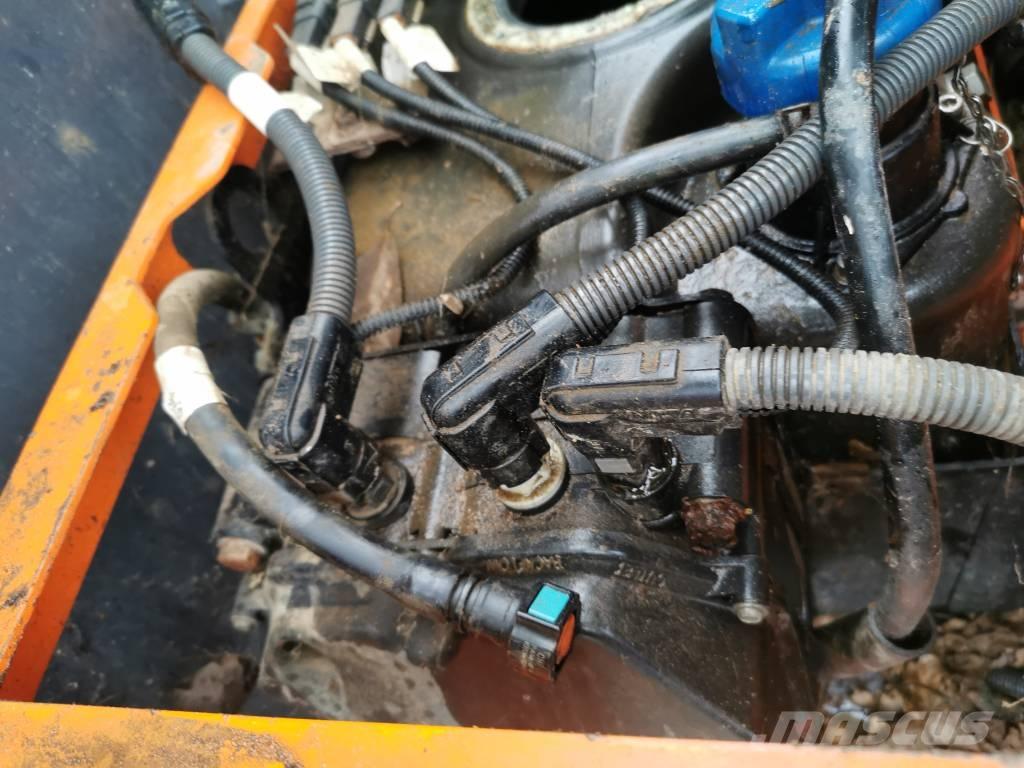 Doosan DX 225 SLR Telakaivukoneet