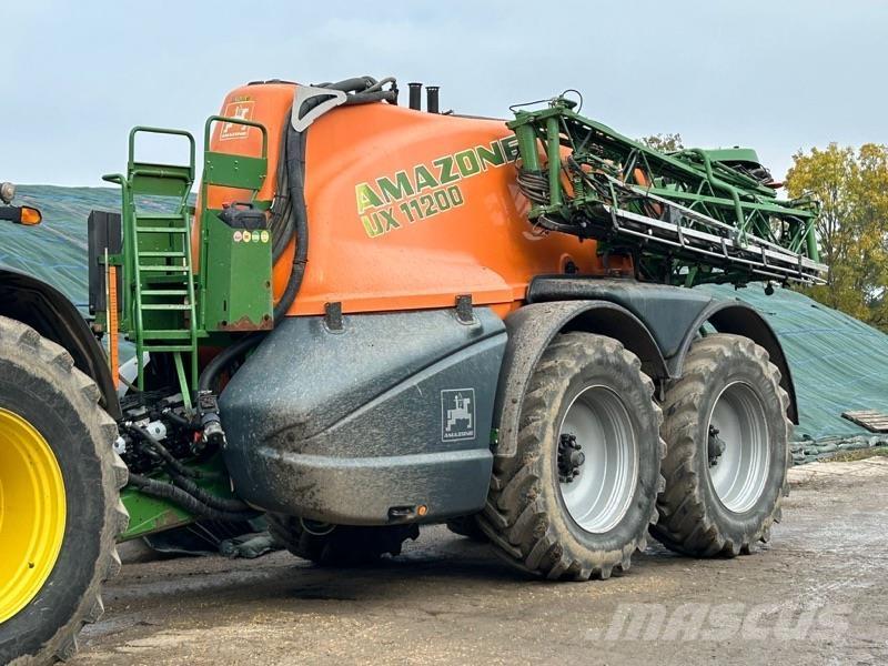 Amazone UX 11200 Hinattavat ruiskut