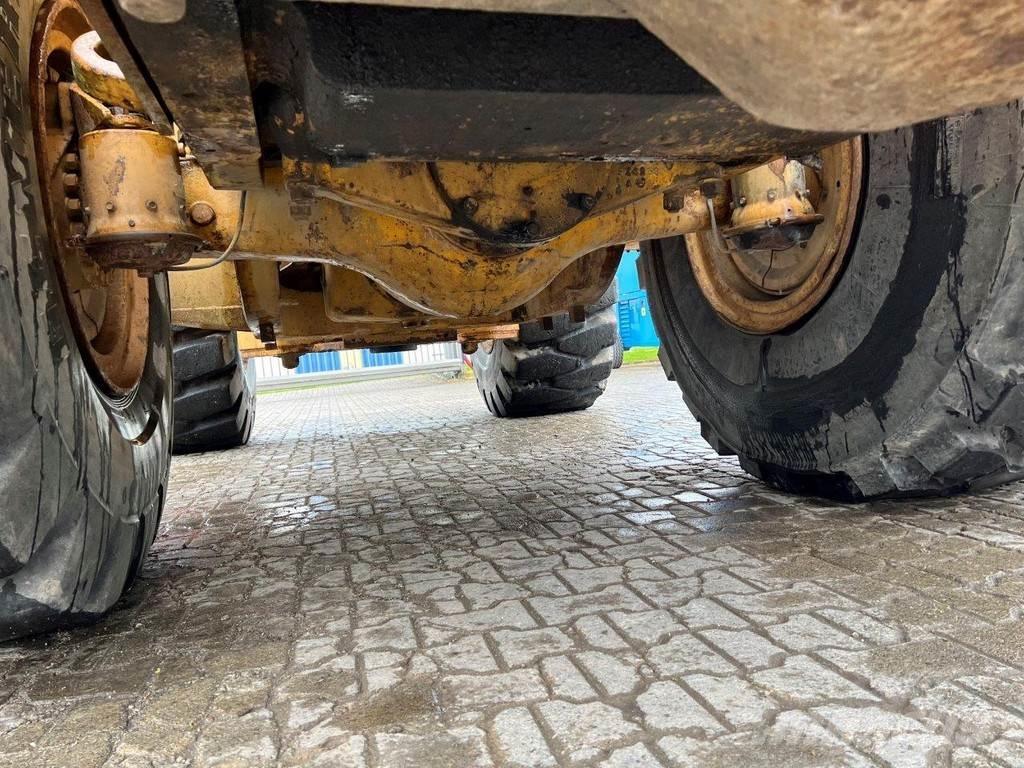 CAT 980B NVT Pyöräkuormaajat