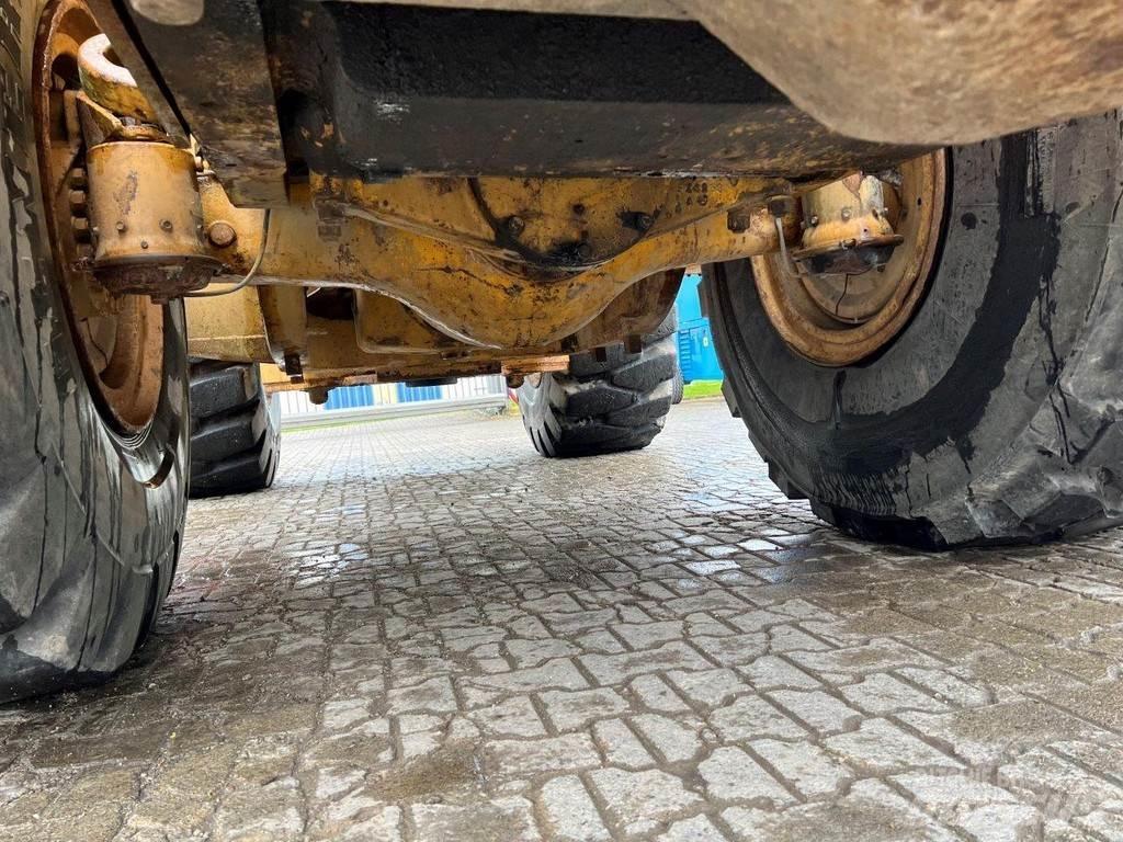 CAT 980B NVT Pyöräkuormaajat