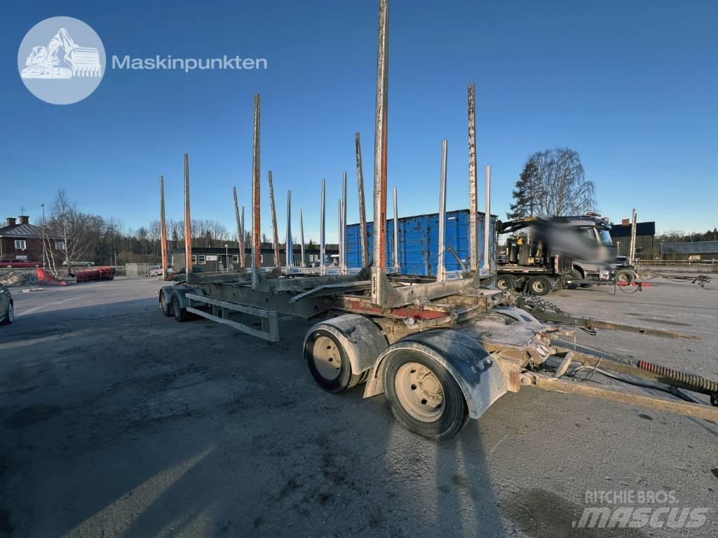 Parator SV 18-18 Puuperävaunut