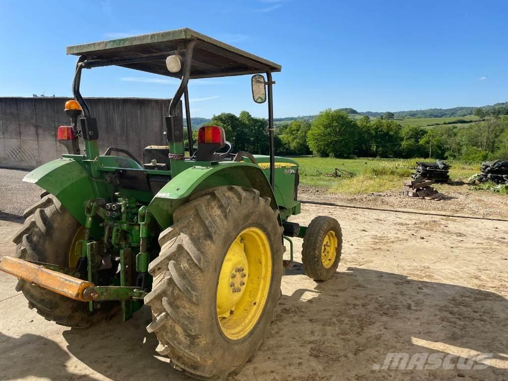 John Deere 5215 Traktorit